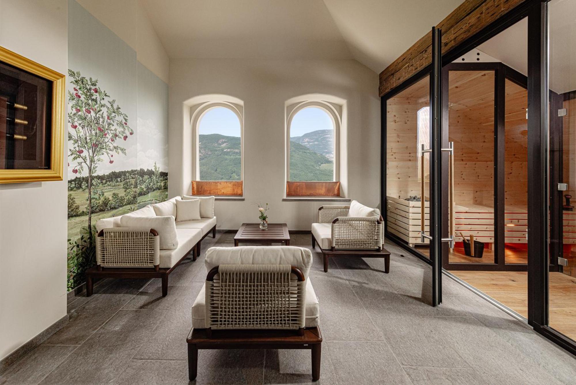 Castel Sallegg Suites Adults Only Caldaro Eksteriør billede