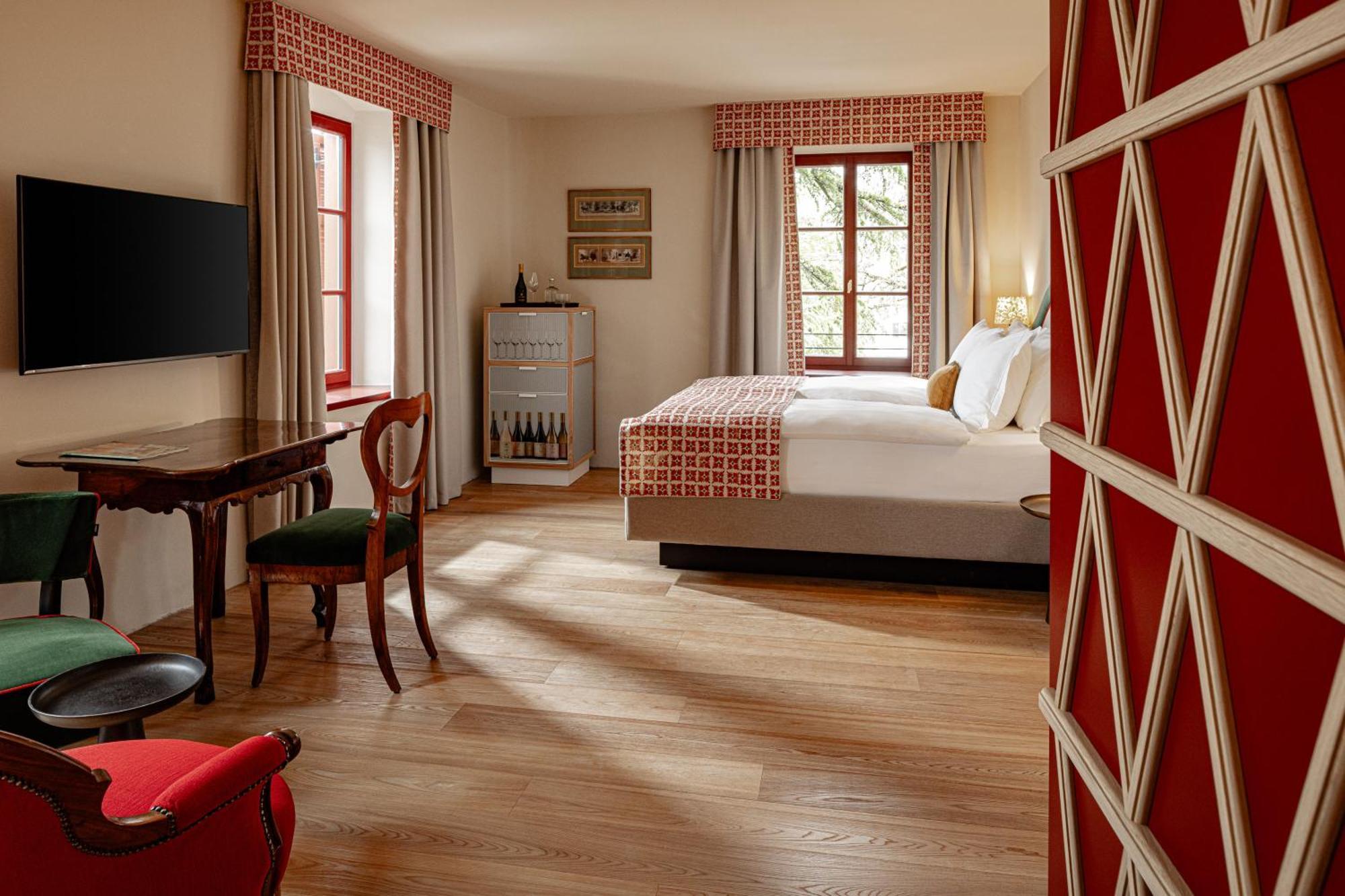 Castel Sallegg Suites Adults Only Caldaro Eksteriør billede